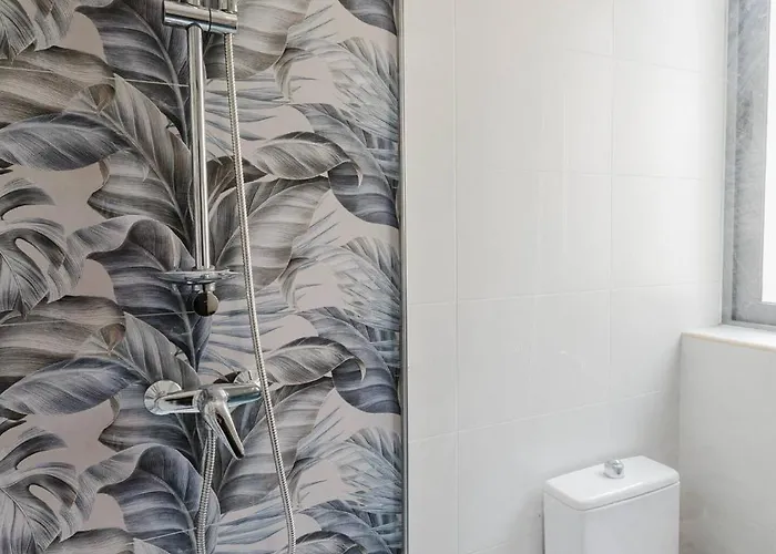 아파트 Crescent View Ph - Mlh Escape By Homely! 멜리에하